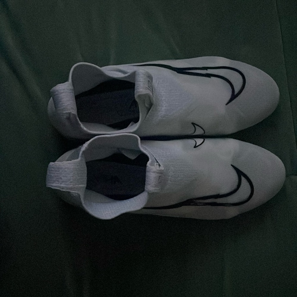 Nike Alpha Cleats